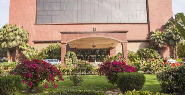 เดอะ พิคคาดิลี โฮเต็ล ลัคนาว Hotel ลัคเนา ภายนอก รูปภาพ
